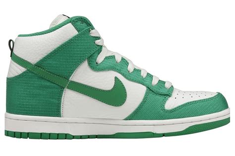 groen rood nike|green shoes for men Nike.